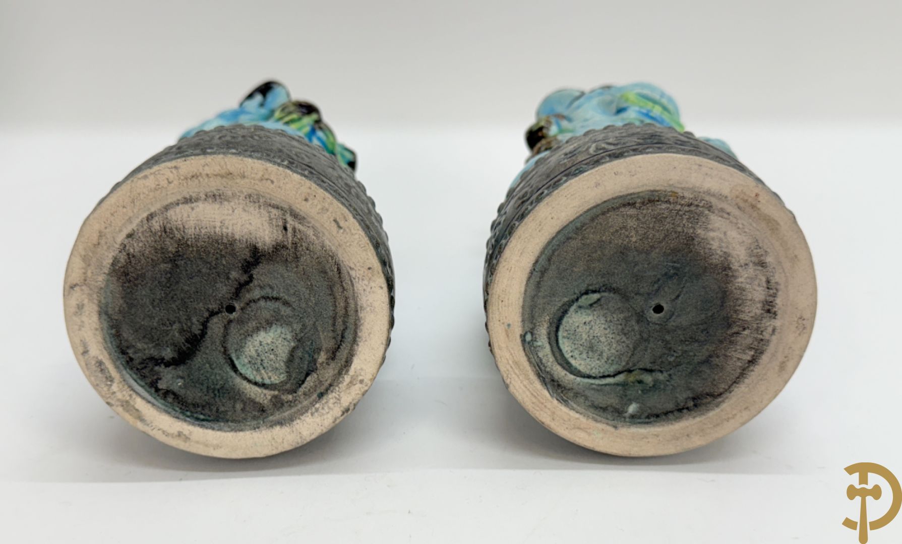 Twee fo-honden, Nankin vaas en Imari bord