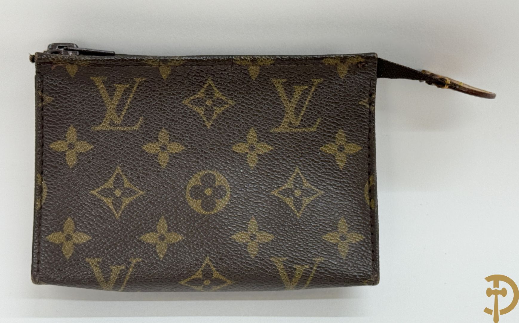 Grote en kleine toiletzak Louis Vuitton + agenda 2001  + portefeuille + tag + paraplu