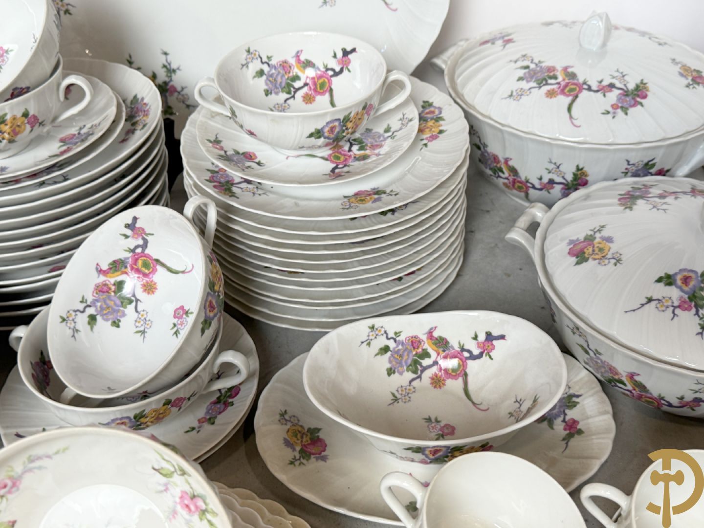 Porseleinen eet- (12-delig) en koffieservies (24- delig), Bernard Aud Limoges + porseleinen koffieservies, Haviland Limoges