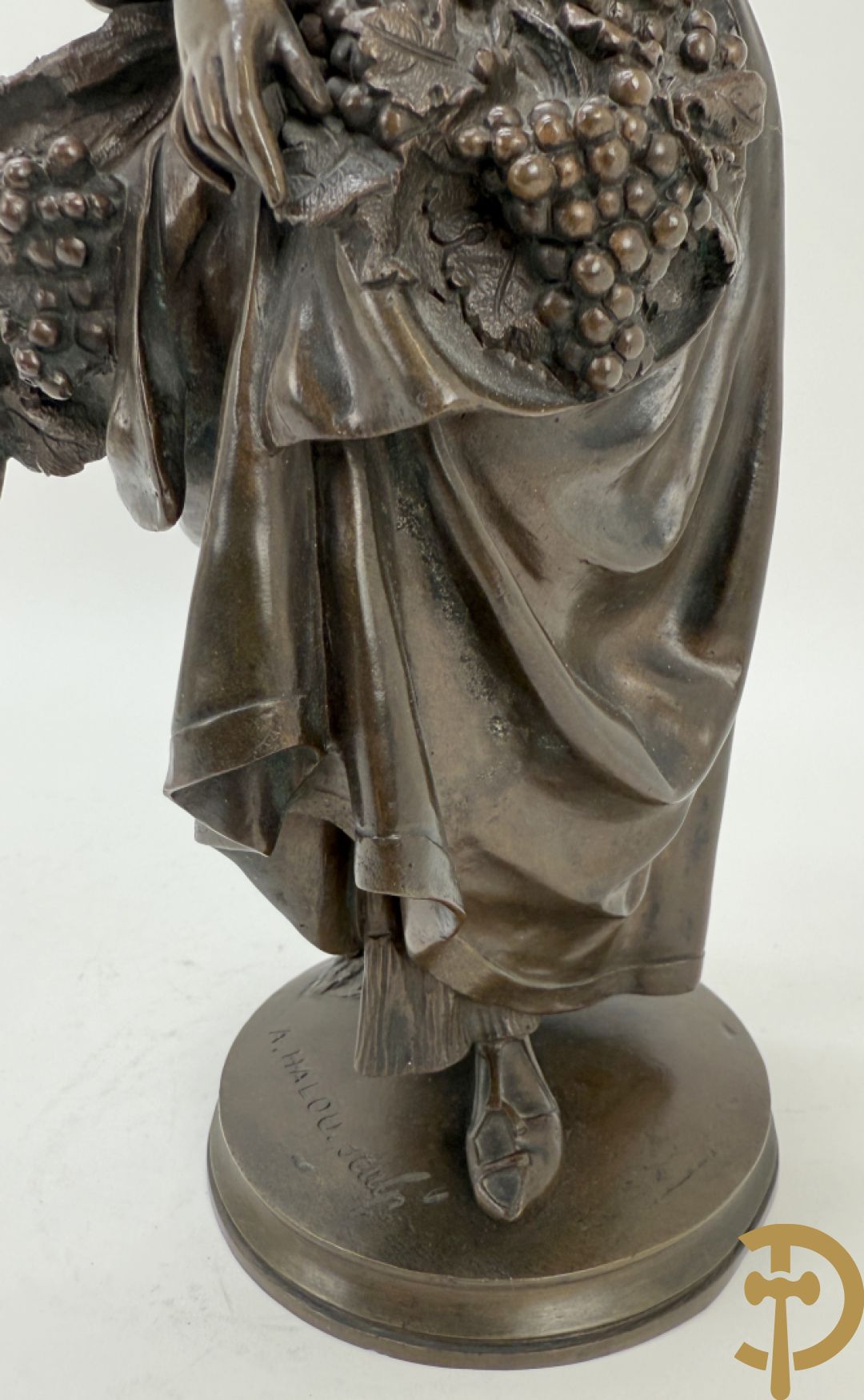 HALOU A. sculpt. getekend 