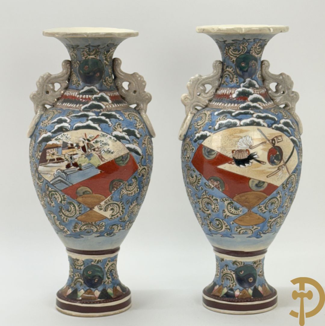Paar Satsumat vazen met krijgertaferelen