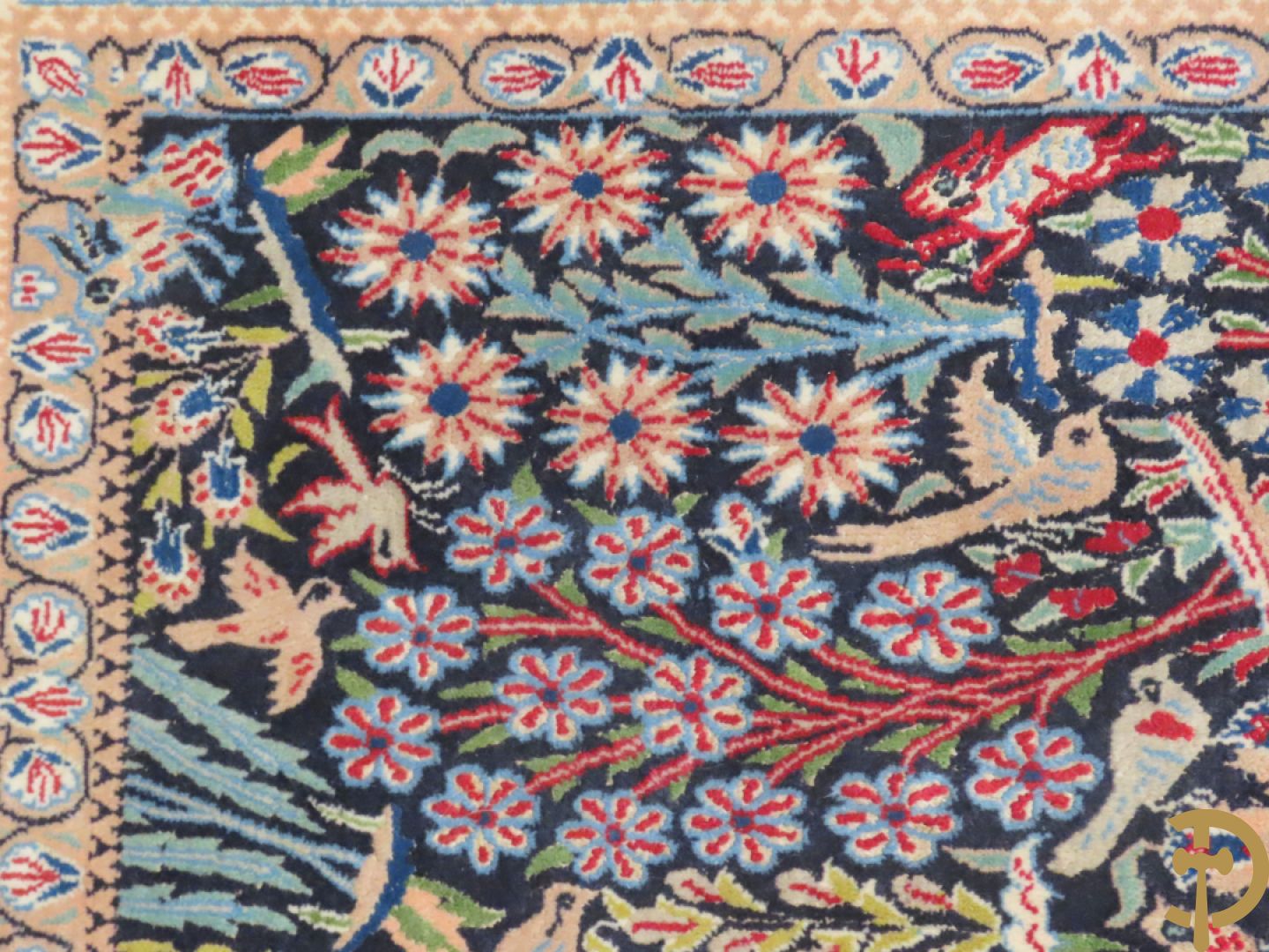 Oosters handgeknoopt tapijt Heriké met decor van amforen , bloemen en vogels