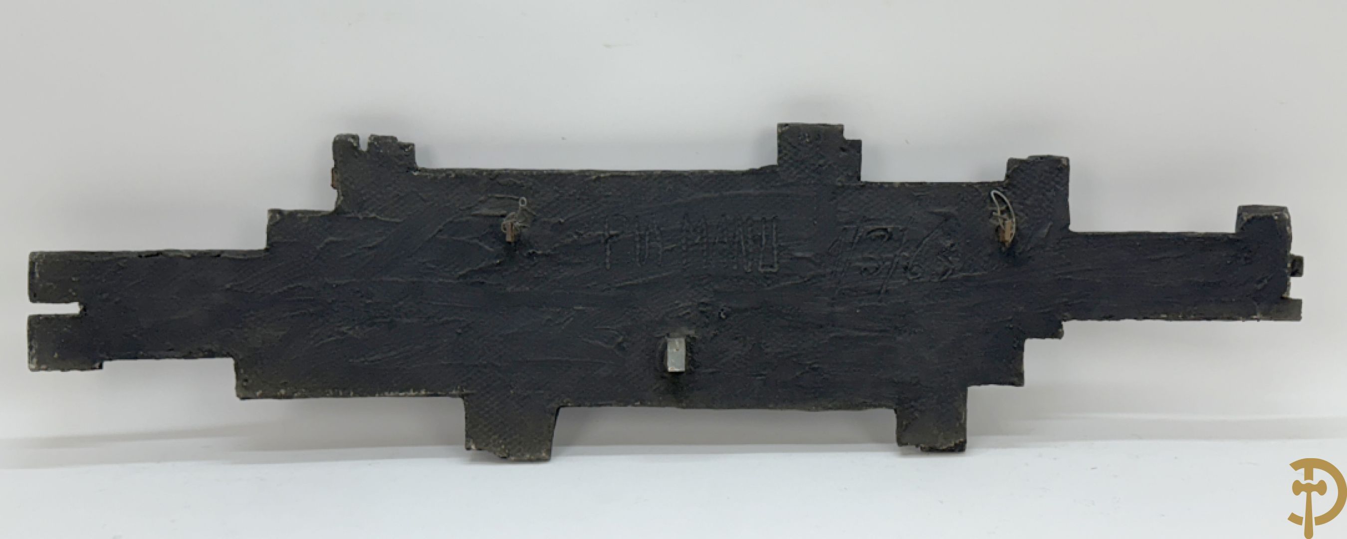 Muurplakkette met geometrische motieven in gekleurd keramiek, Pia Manu 1/3/63