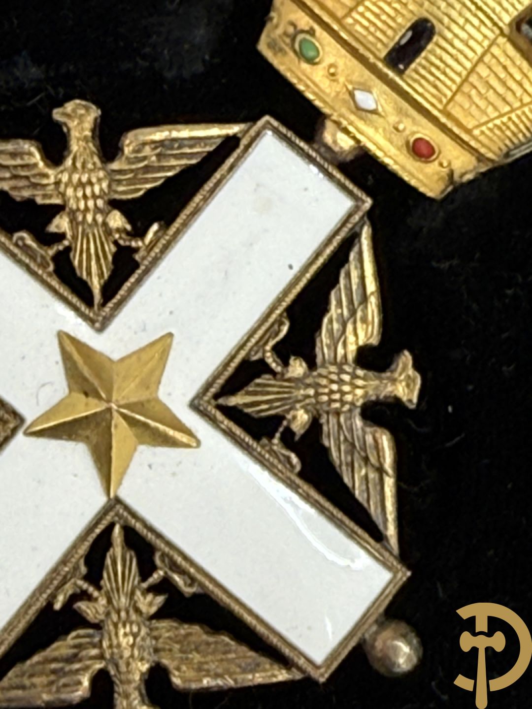 Groot ereteken in schrijn Ordine al Merito della Repubblica Italia Commendatore - met groen/rood lint