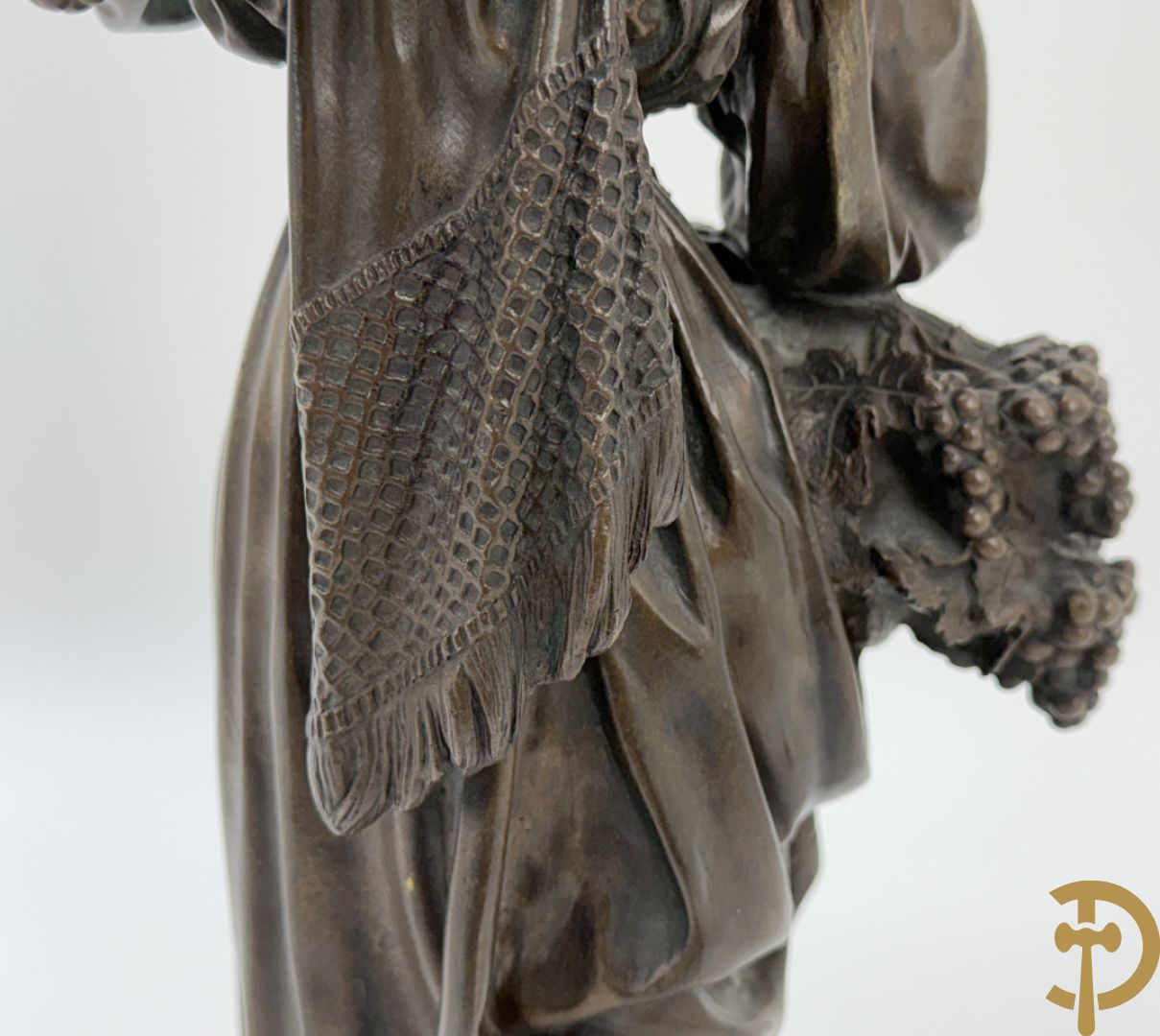 HALOU A. sculpt. getekend 