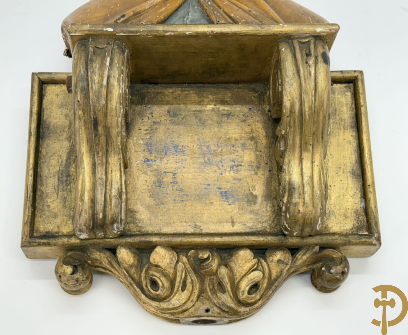 Gepolychromeerde houtsculptuur 