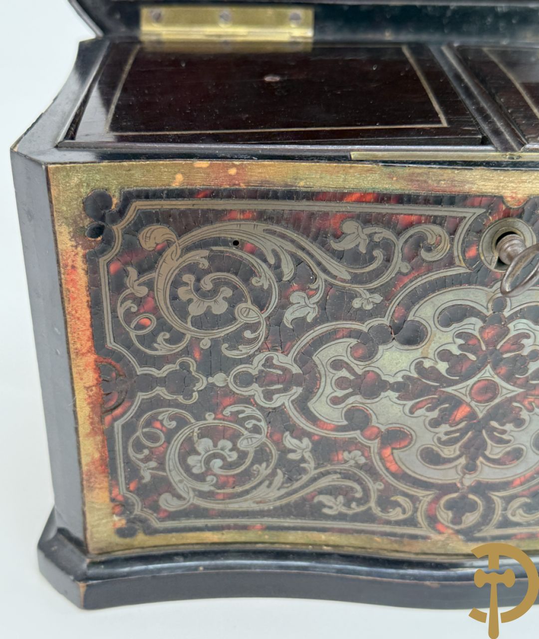 Theebox in Boulletechniek, 19e