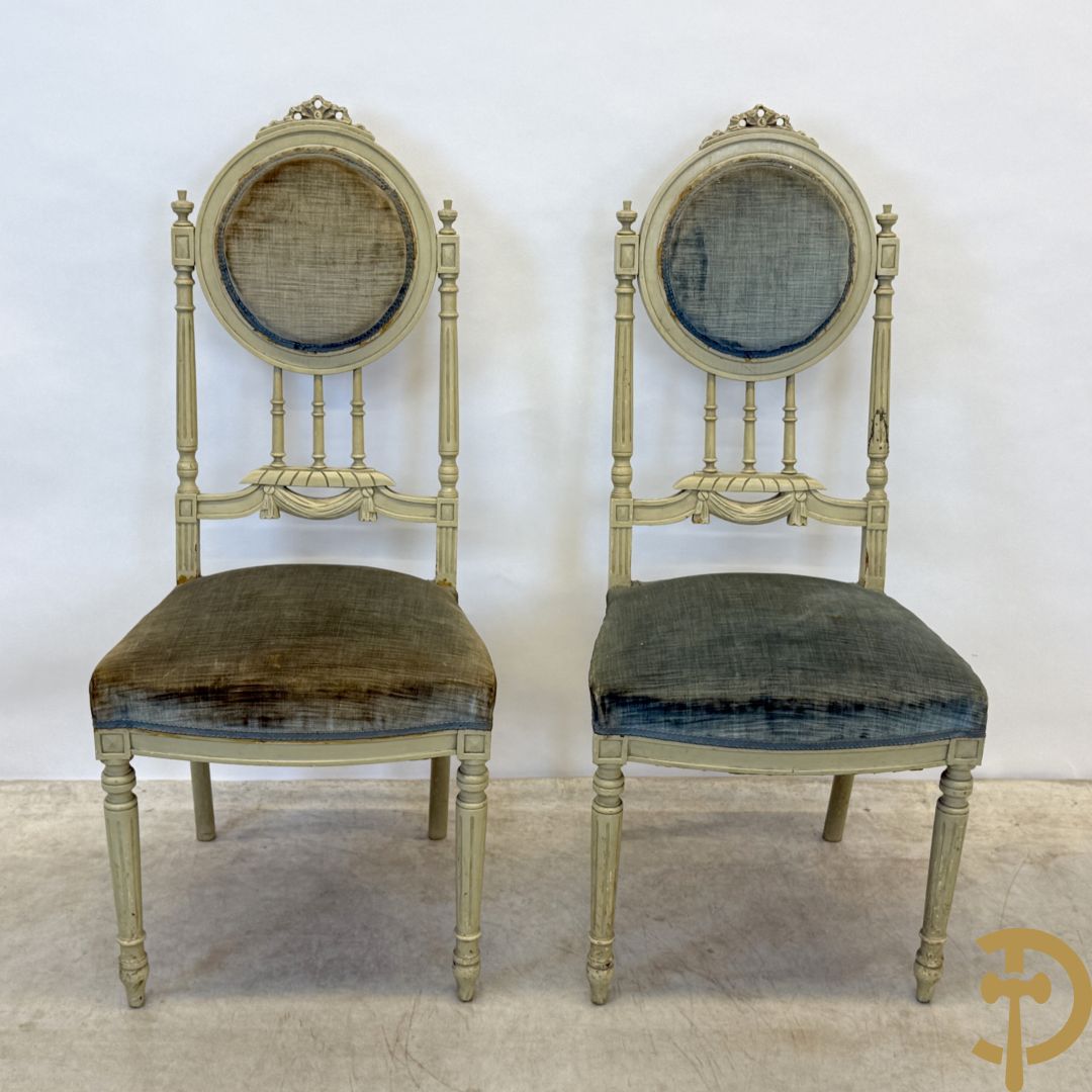 Louis XVI salonensemble bestaande uit canapé, 2 armzetels, 2 stoelen en salontafel