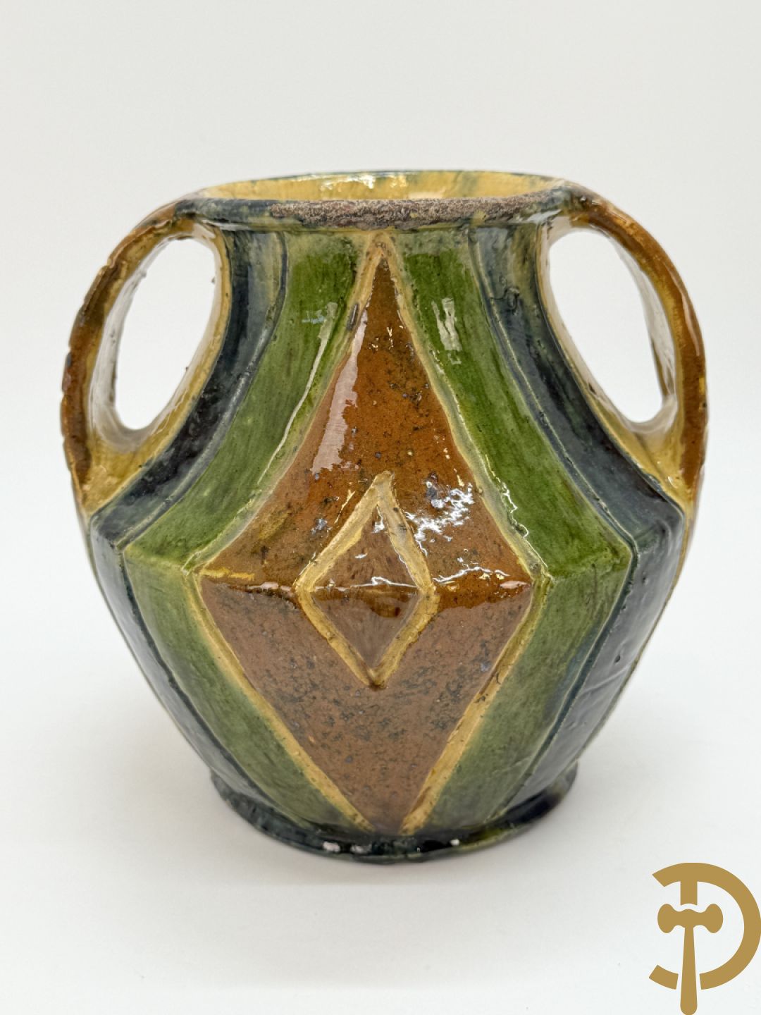 Drie Vlaams aardwerken vazen + Vlaams aardewerken tabakspot - VH gemonogrammeerd (Van Humskerk H.)