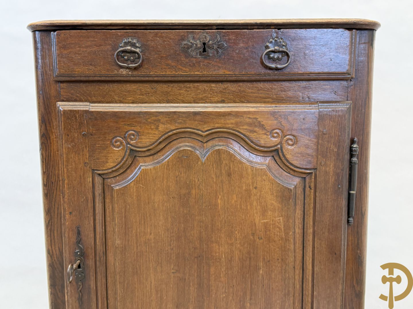 Massief eiken confiturier met deur en lade, 18e