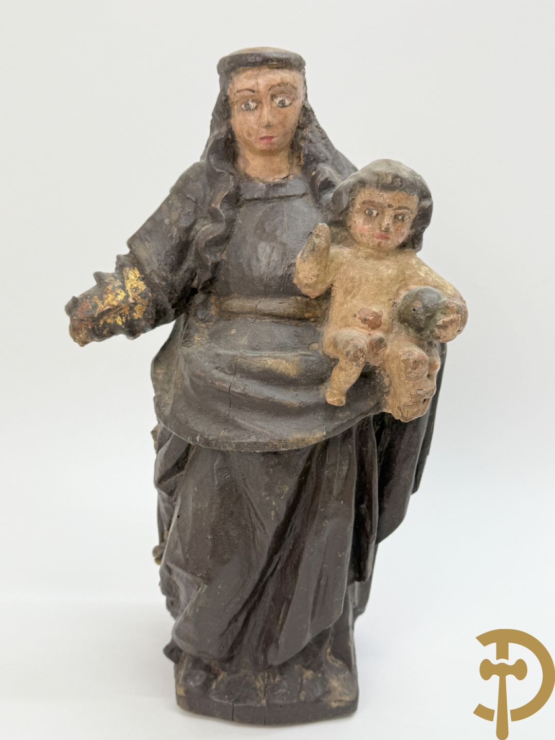 Gepolychromeerde houtsculptuur van Sint-Antonius met kind + gepolychromeerde houtgesculpteerde Madonna met kind + houtsculptuur van Sint-Jacob