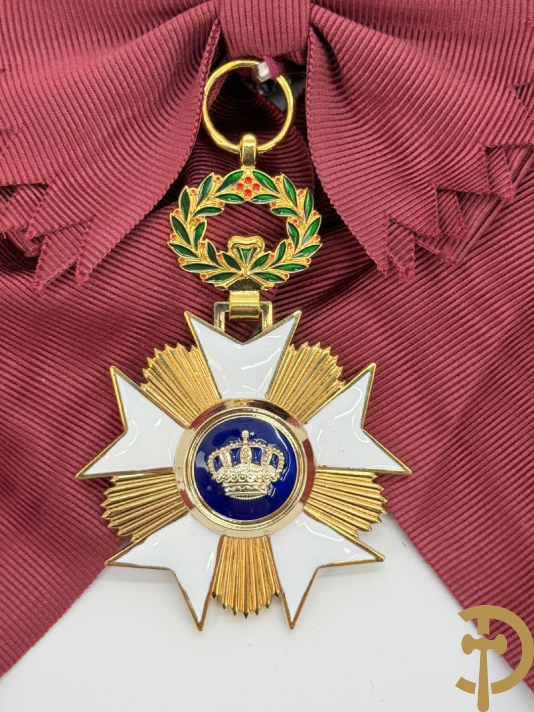 Grootlint en medaille Groot-Officier in de Orde van de Kroon