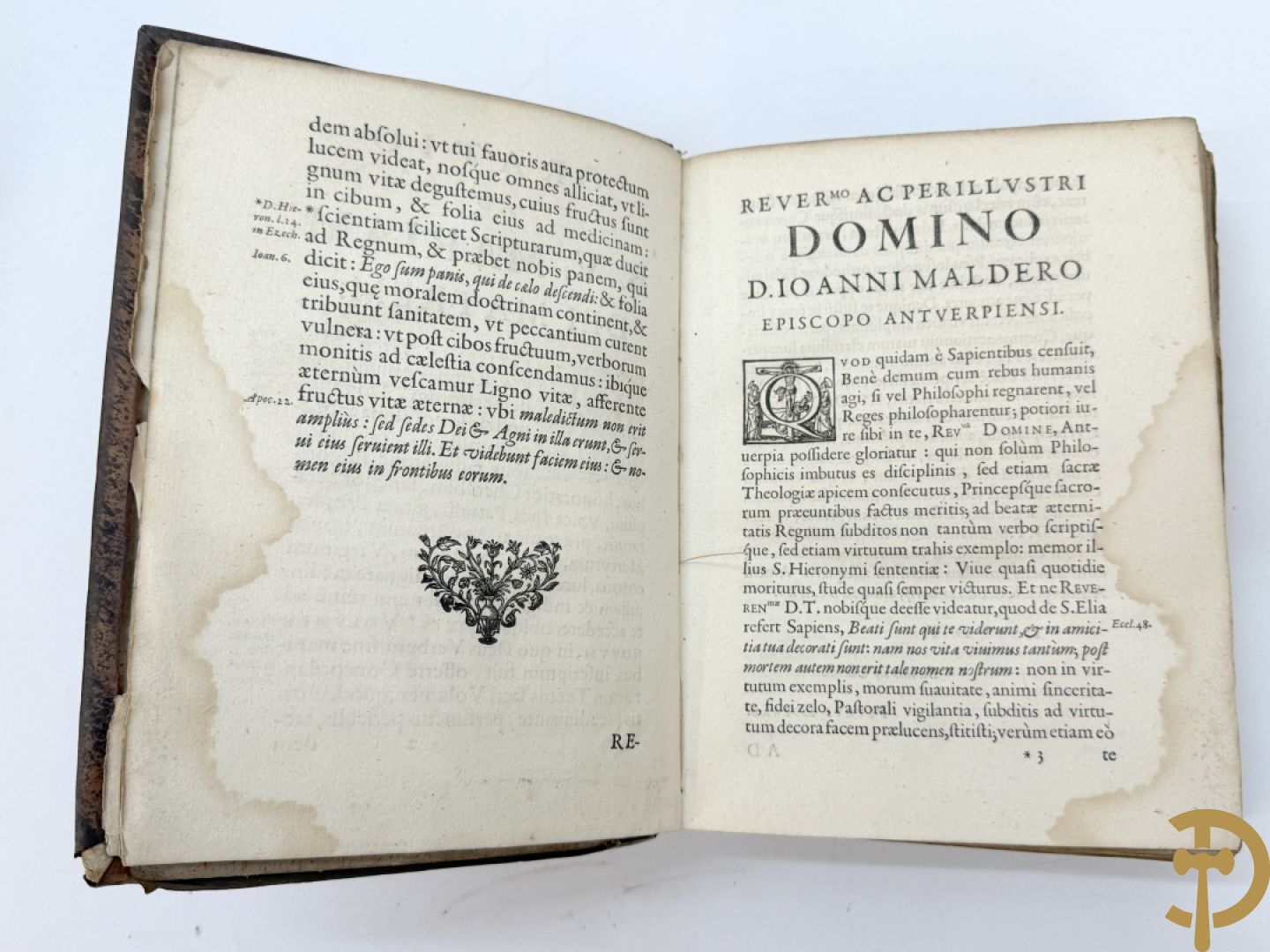 Reeks oude theologische boeken met lederen kaft 17e-18e w.o. Moralis Christiana, Missale Romanum  en Bibliorum Concordantia