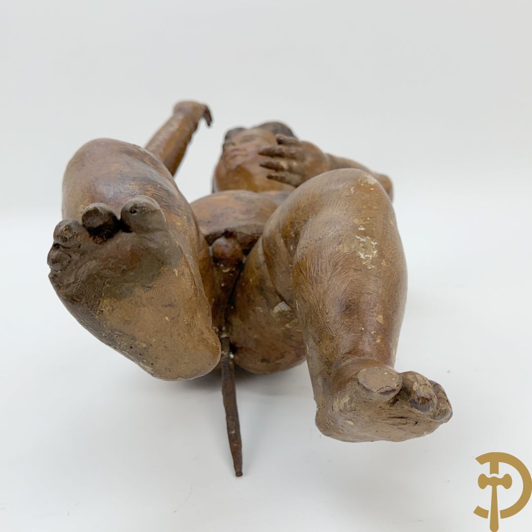 Paar houtgesculpteerde en gepolychromeerde cupido