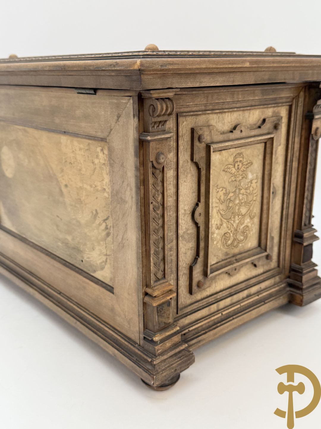 Houten gemarketteerd schatkistje