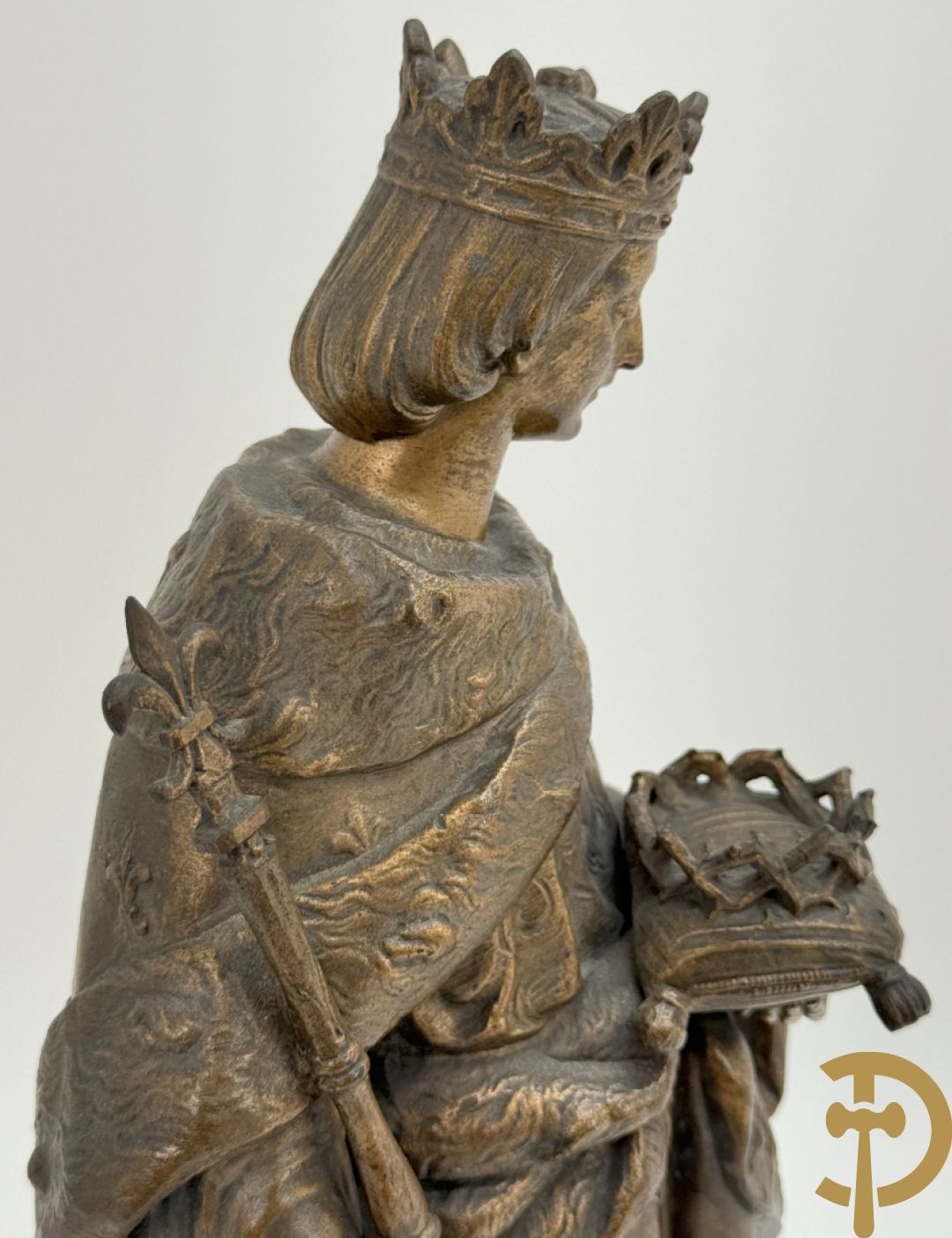 Verguld beeld van Sint-Louis in zamak