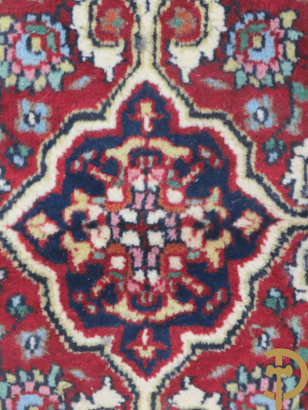 Zes oosterse handgeknoopte tapijten w.o. 2 Bouchara, Hamadan en 2 voettapijtjes