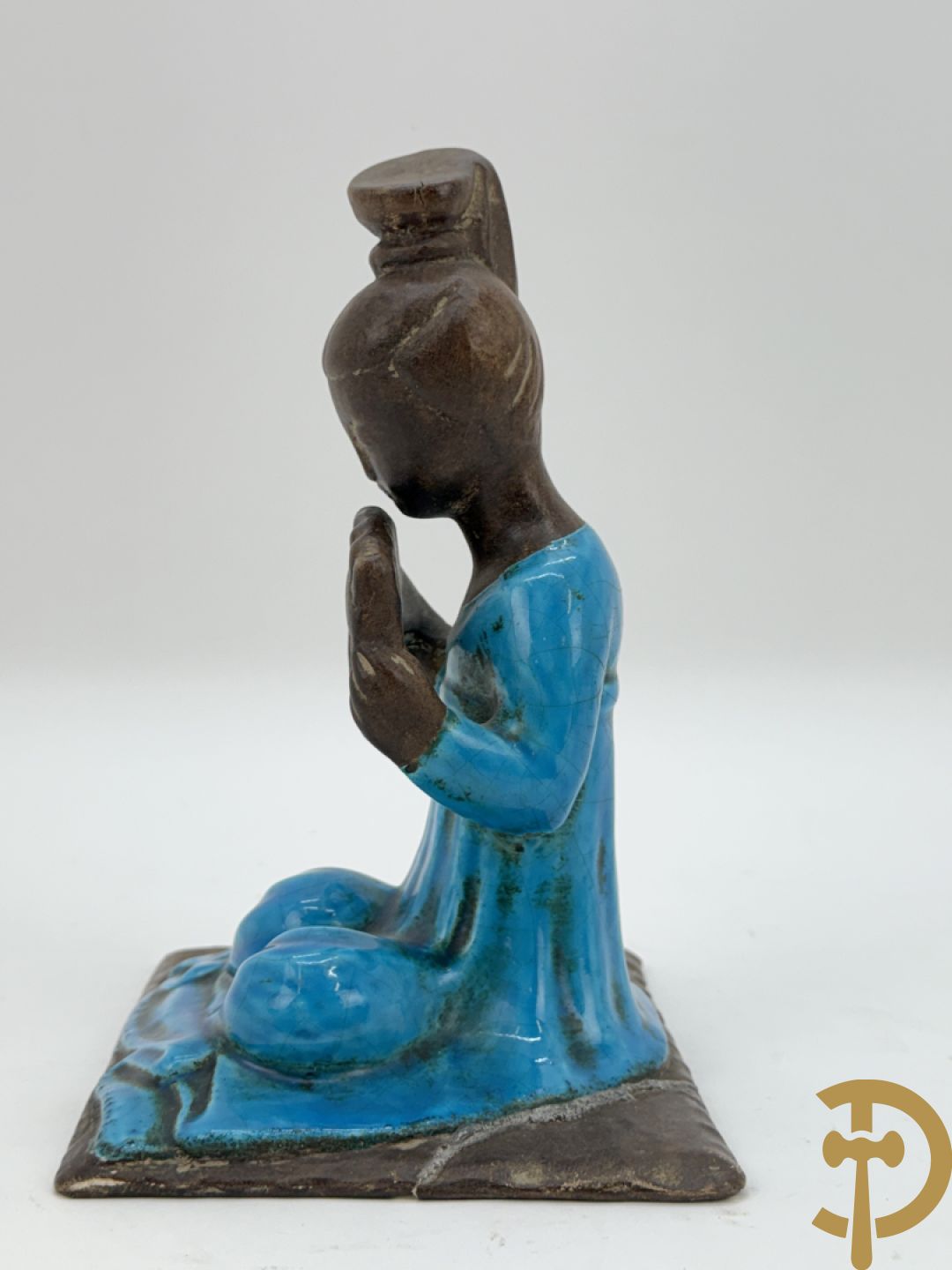 Vier beeldjes met Chinoiseriedecor