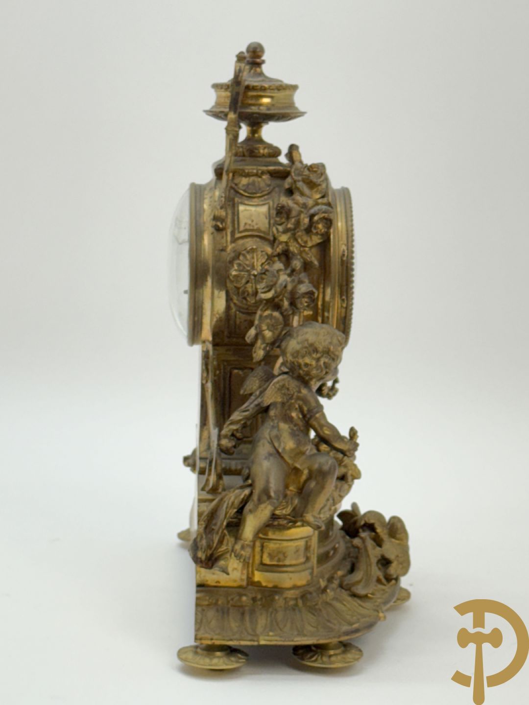 Bronzen pendule met paar cupido