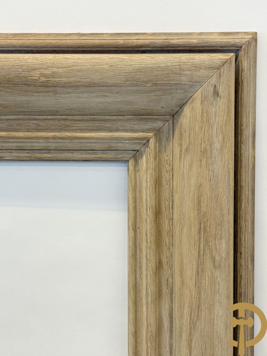 Eiken schouwmantel met gestoken molures