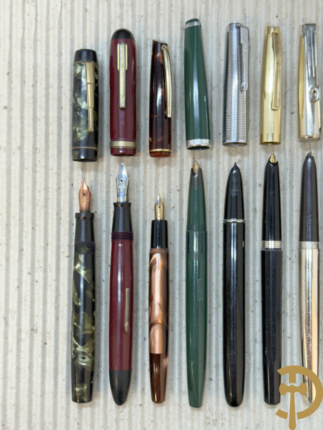 Vijftien oude vulpennen w.o. 4 uit de jaren 