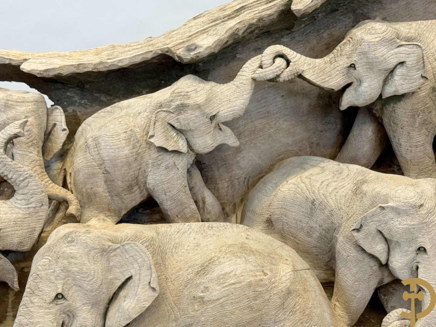 Teakhouten Aziatische sculptuur van groep olifanten