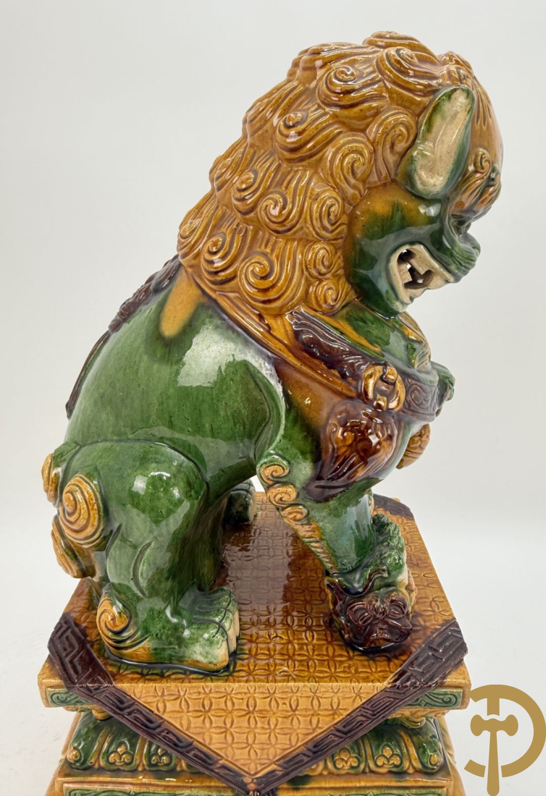 Paar Aziatische geglazuurde Aziatische fo-honden