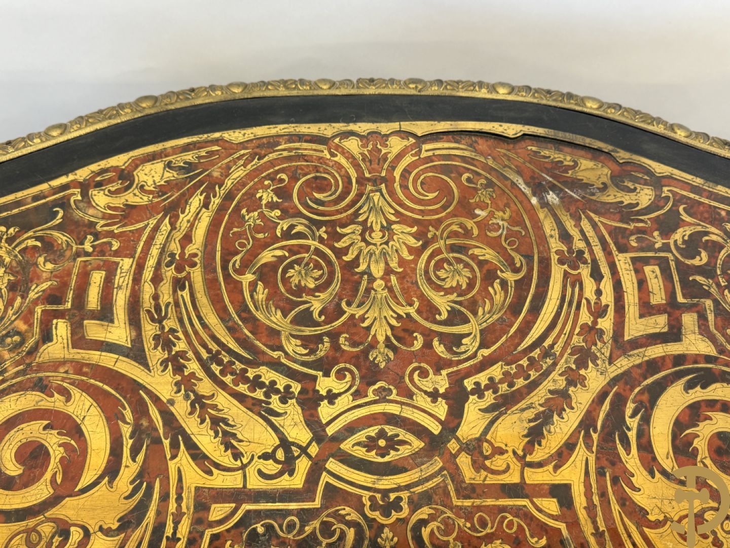 Boulle tafel met lade, Napoleon III, met mooi koperinleg en bronzen ornamenten, 19e