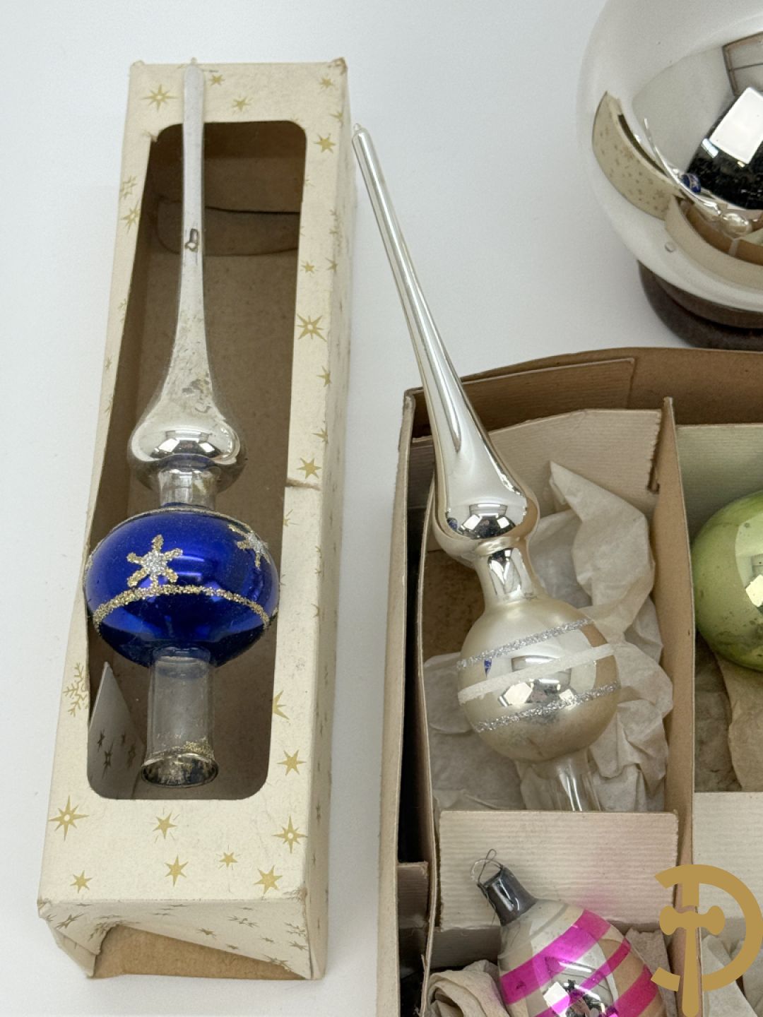 Antiek mondglazen kerstballen, Ajeko en pieken