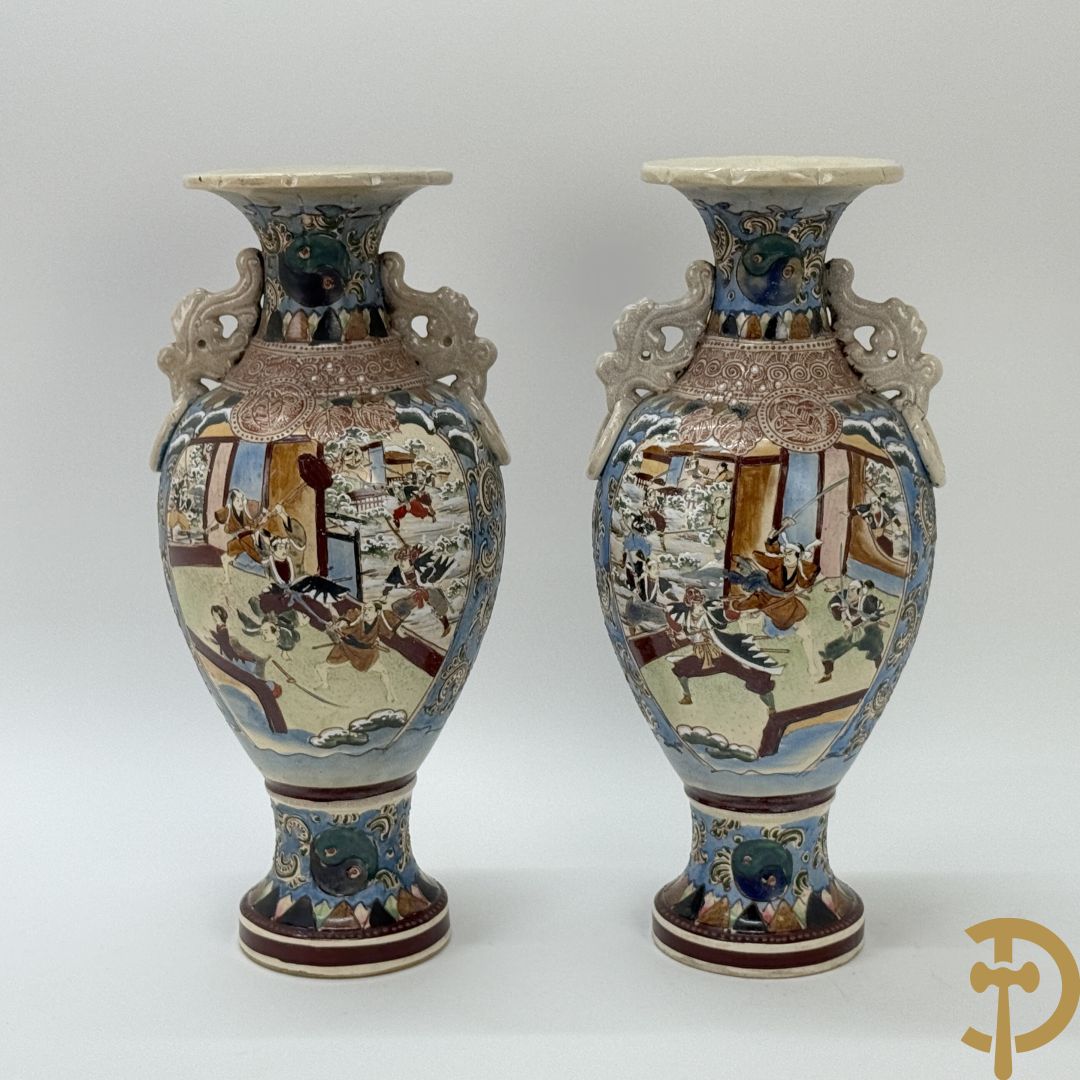 Paar Satsumat vazen met krijgertaferelen