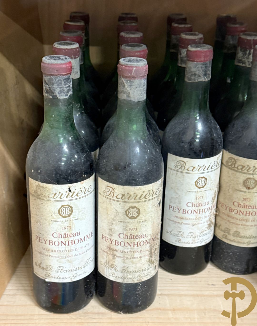 28 flessen Chateau Peybonhomme gebotteld door Barrière, 1973