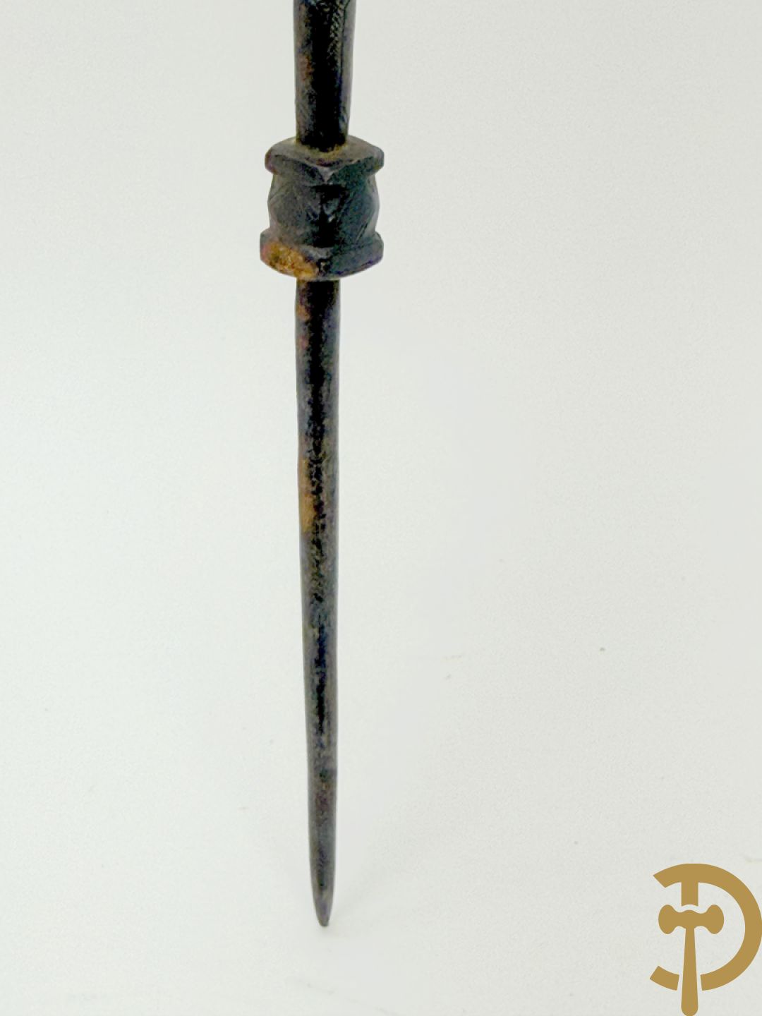 Ijzeren ceremoniële bewerkte dubbele Perzische Mahdist bijl of Tabar, 19e