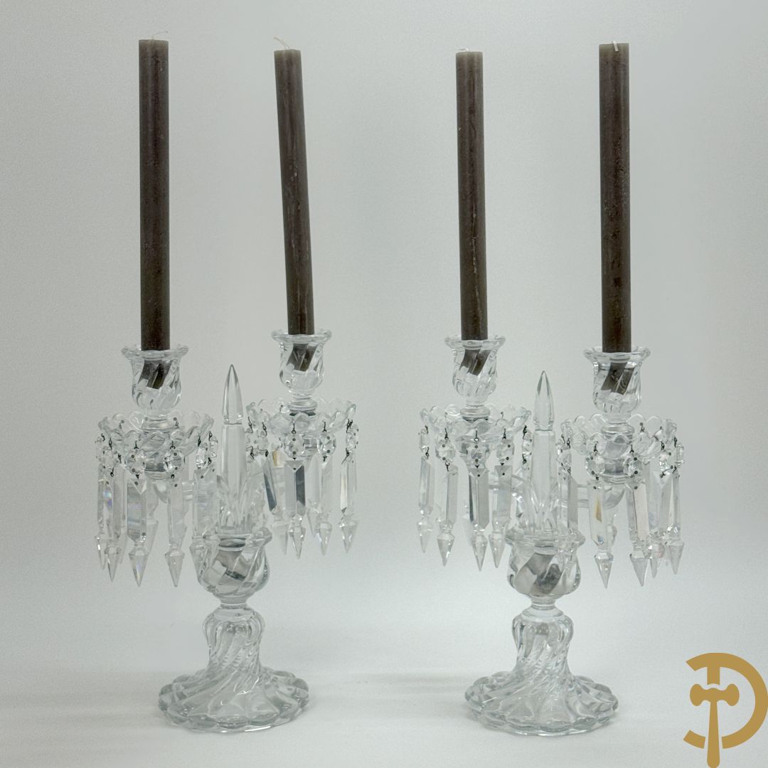 Paar kandelaars in helder kristal, Baccarat