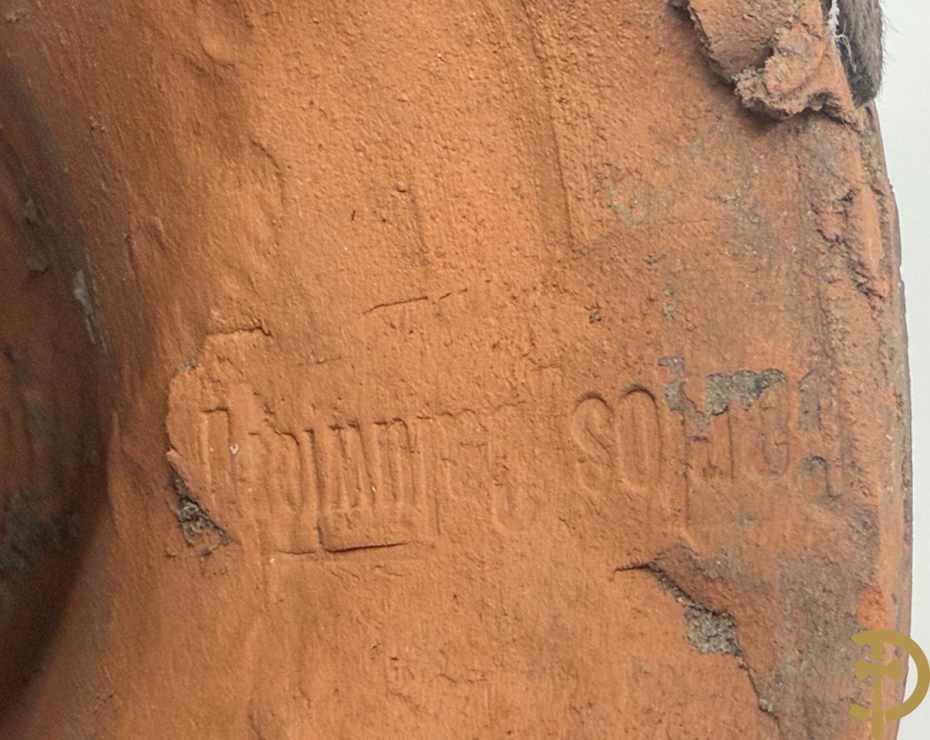 CALUWIER Carlos gestempeld binnenin, paar keramieken hoofden + Handbeschilderde ovale schotel van Caluwier Carlos