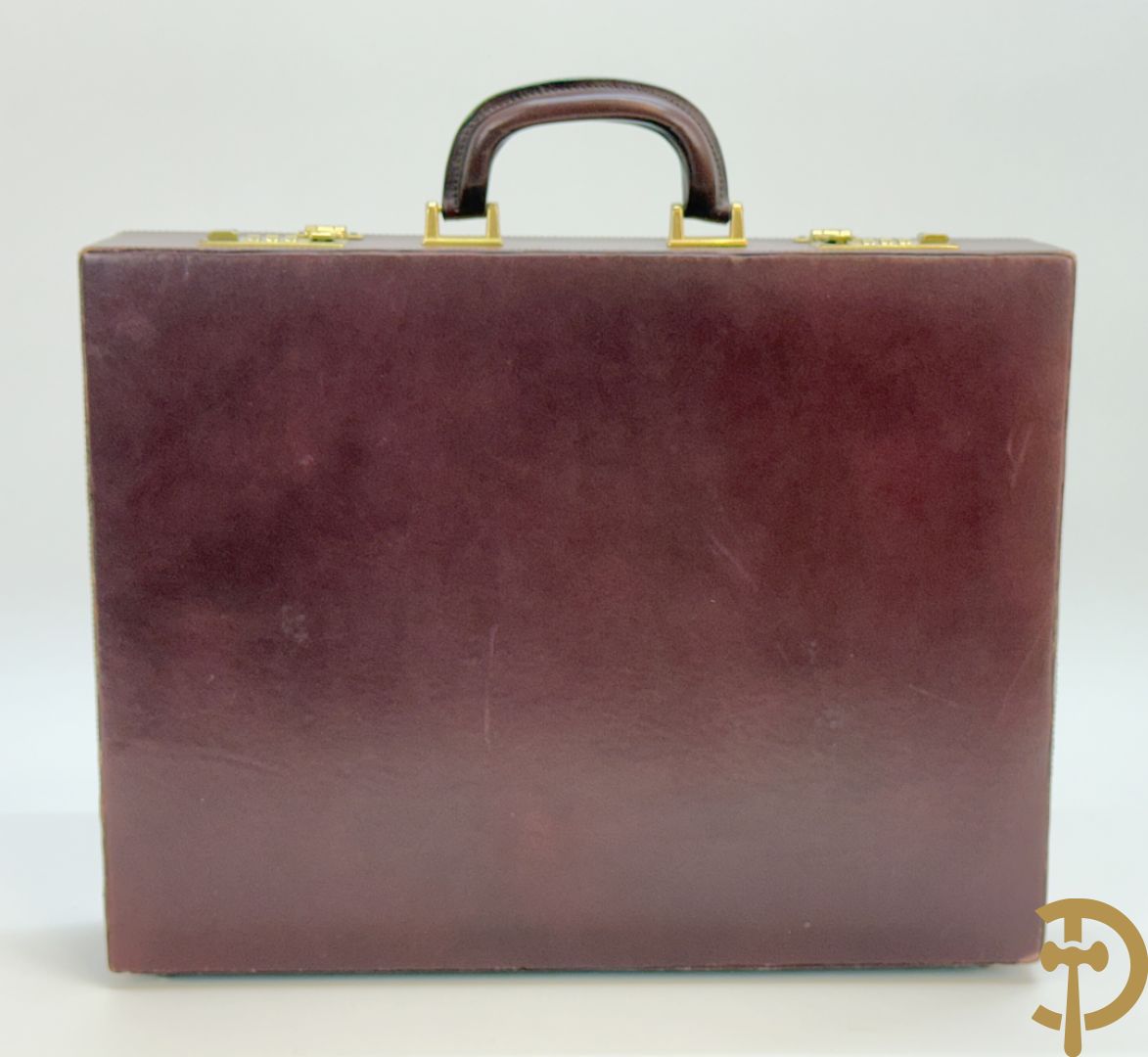 Bordeaux lederen aktentas Cartier + handtas Cartier