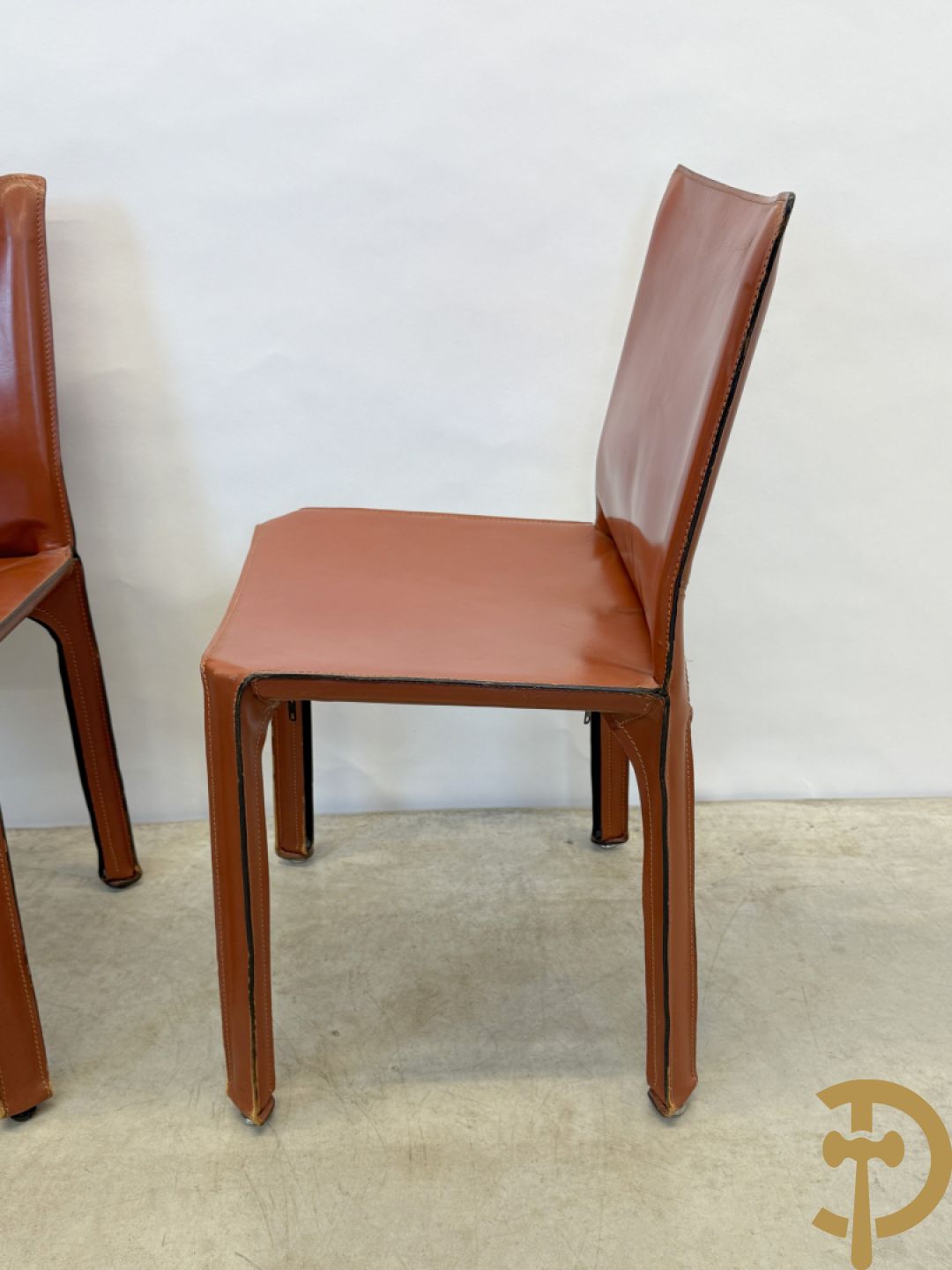 Zes lederen Cassina stoelen, 412 Cab Chairs, Mario Bellini