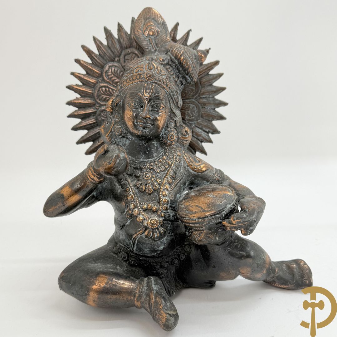 Bronzen dansende shiva + zittende bronzen boedhistische figuur + zittende boedhistische man met mand in zamak + bronzen boedhistisch boedhahoofd + bronzen shiva met 4 armen