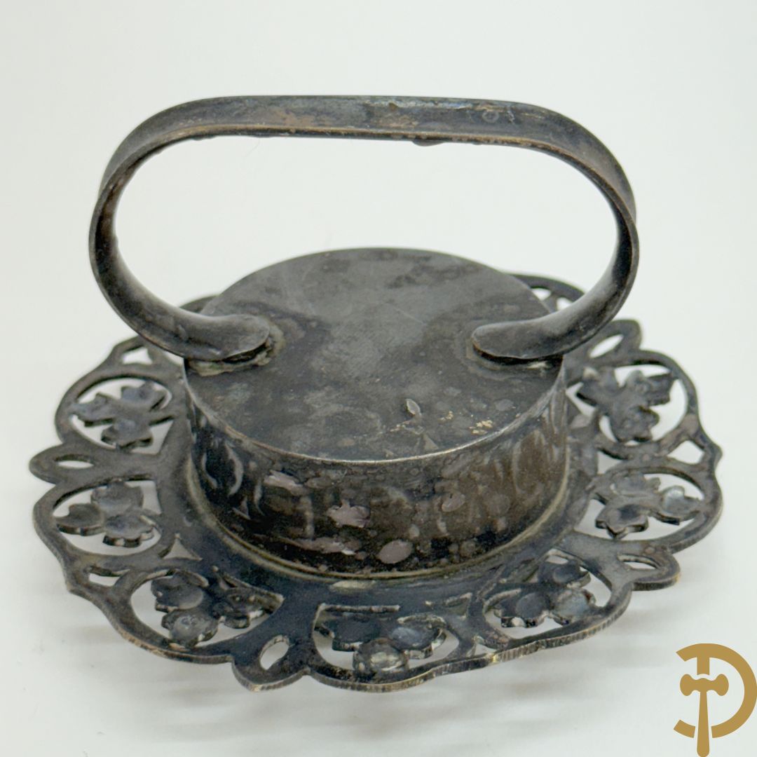 Grote relekwie en 3 kleine relikwieën + bijhorende documentatie