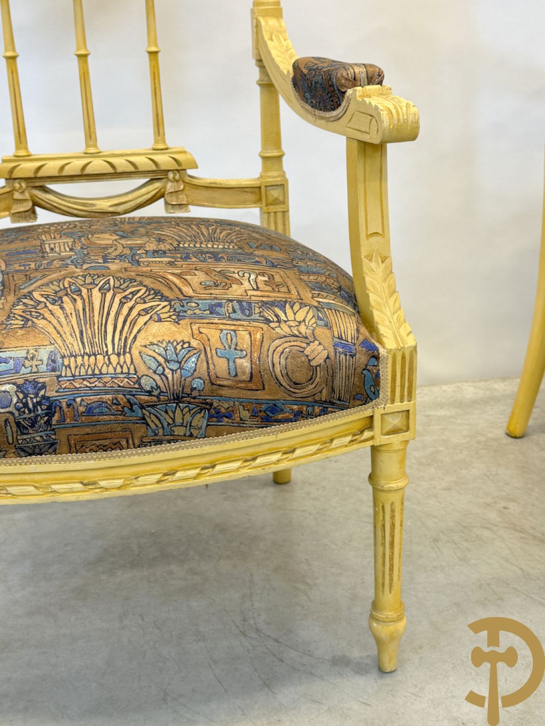 Vijfdelig gepolychromeerd Louis XVI salonensemble bestaande uit canapé, 2 fauteuils en 2 stoelen