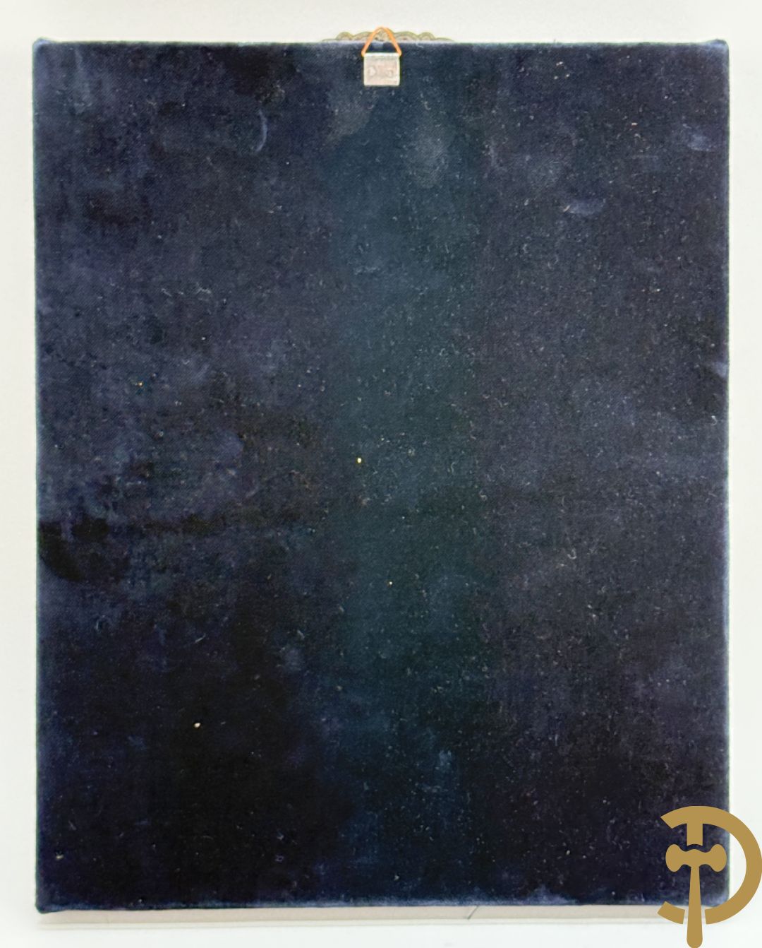 Ikoon met voorstelling van Madonna met kind en verzilverde rizza bezet met email