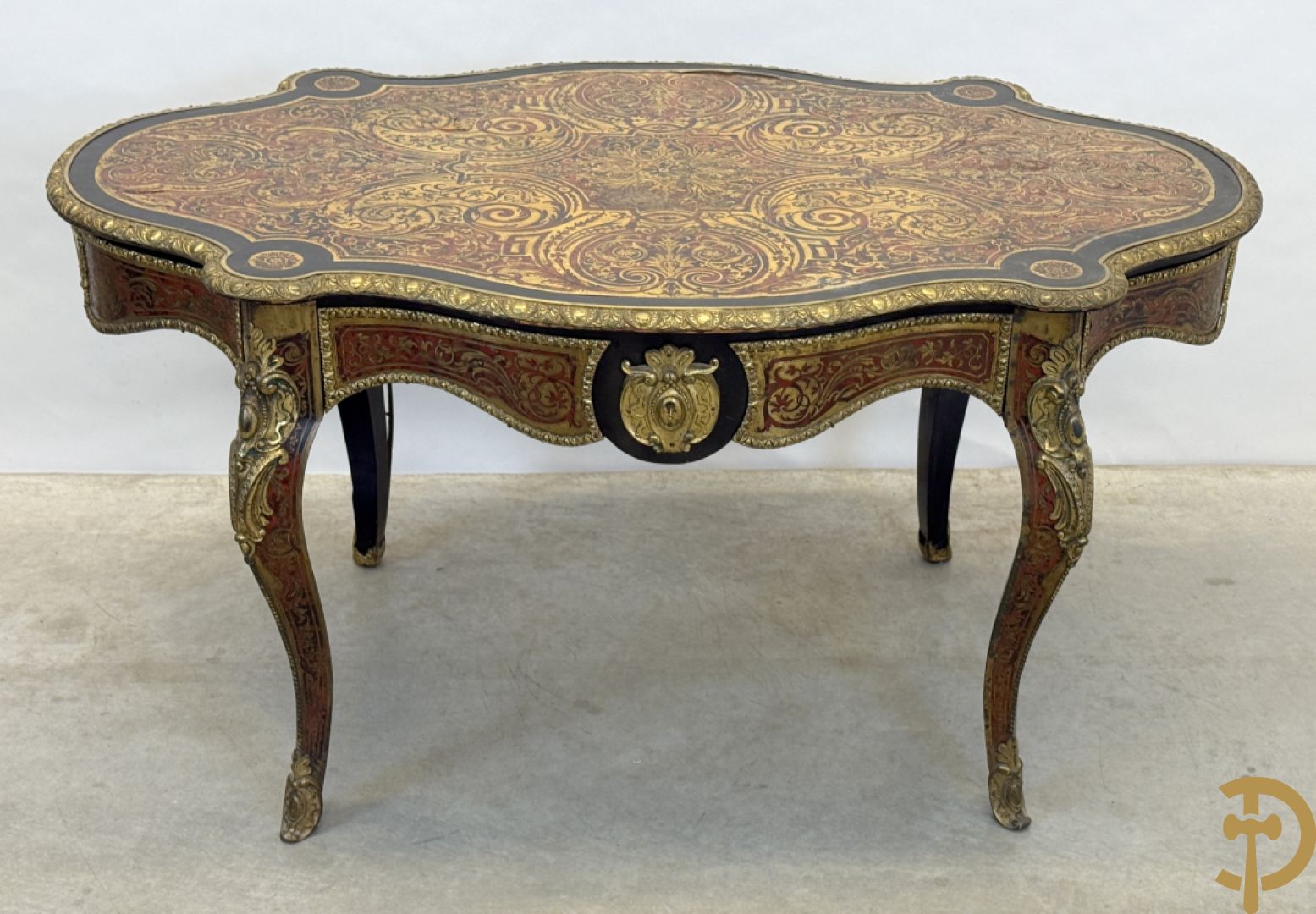 Boulle tafel met lade, Napoleon III, met mooi koperinleg en bronzen ornamenten, 19e