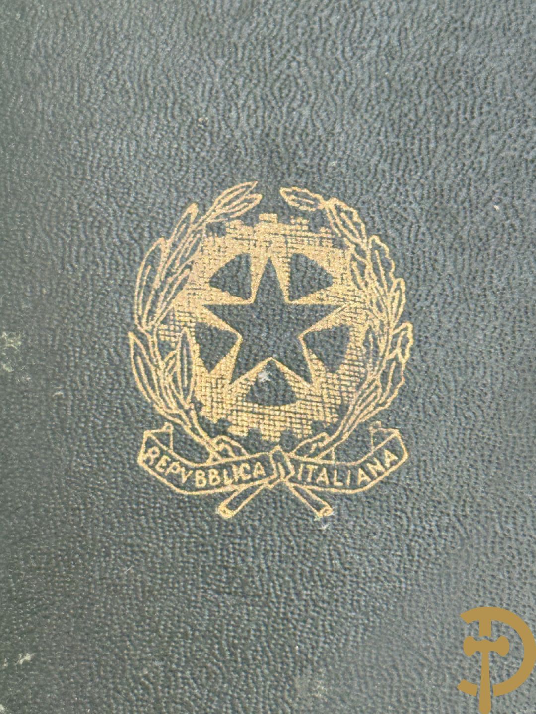 Groot ereteken in schrijn Ordine al Merito della Repubblica Italia Commendatore - met groen/rood lint