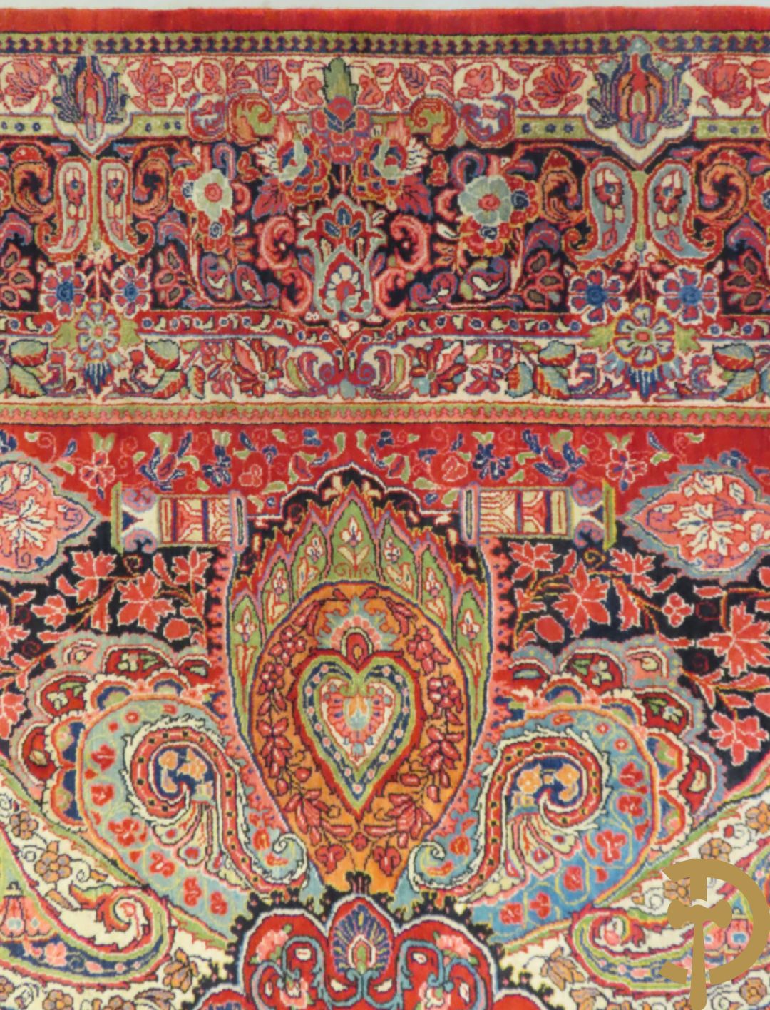 Oosters handgeknoopt tapijt met cashmeremotieven