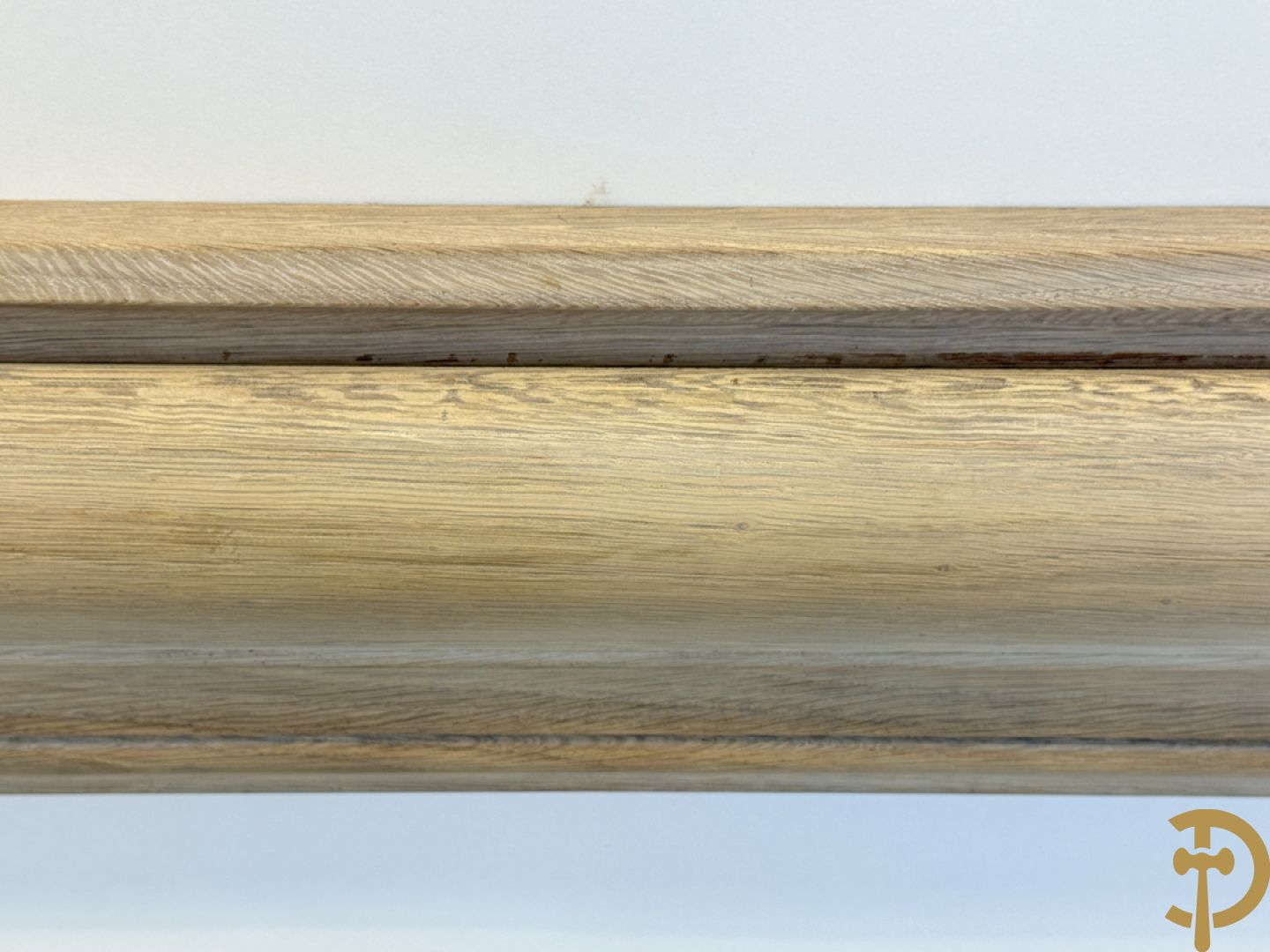 Eiken schouwmantel met gestoken molures