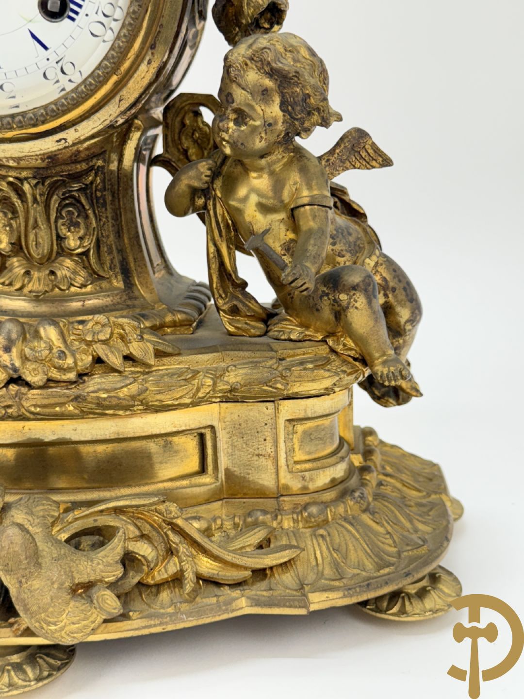 Bronzen pendule met paar cupido