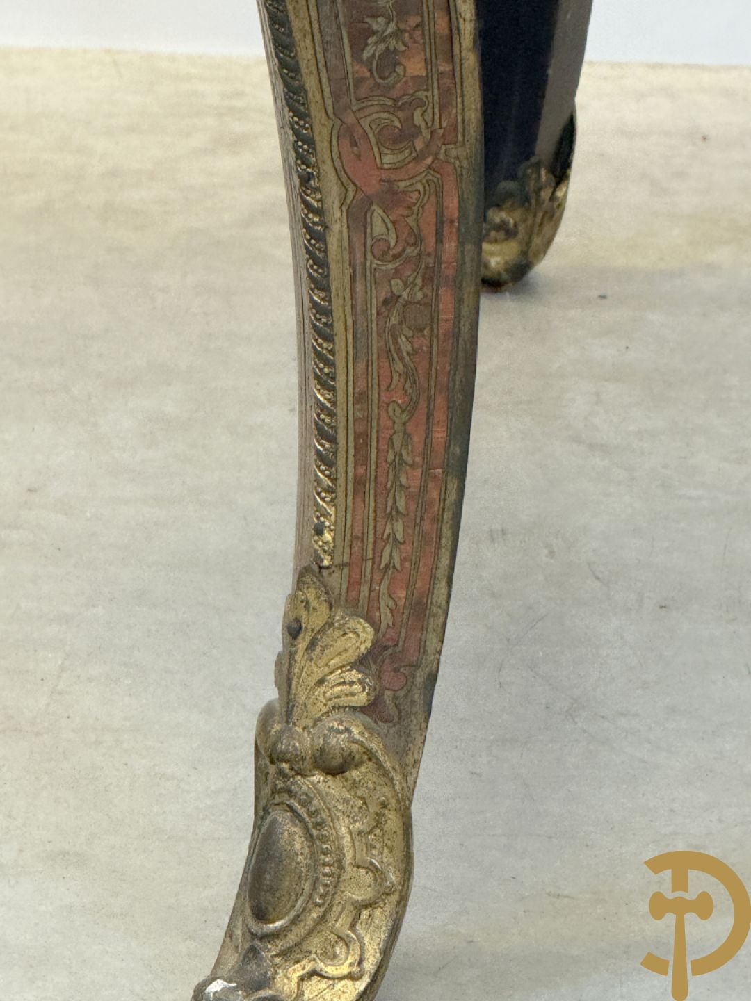 Boulle tafel met lade, Napoleon III, met mooi koperinleg en bronzen ornamenten, 19e