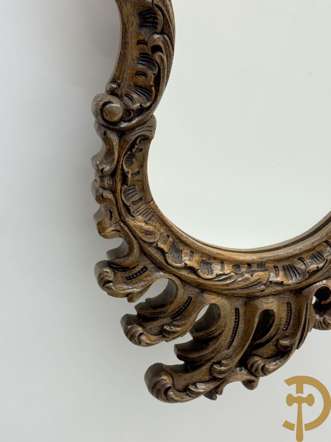 Eiken Louis XV spiegel met rocailles bezet