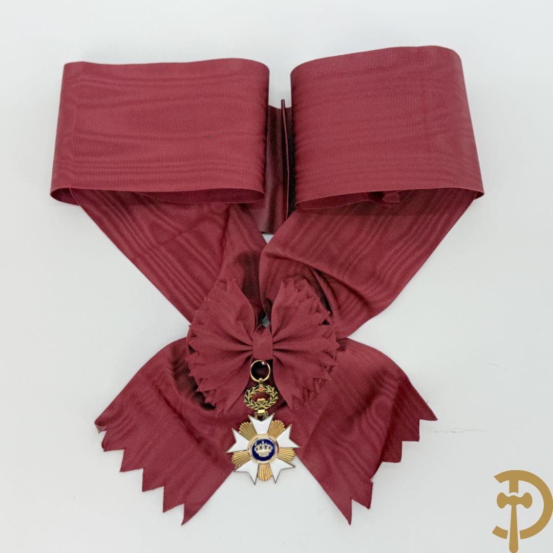 Grootlint en medaille Groot-Officier in de Orde van de Kroon