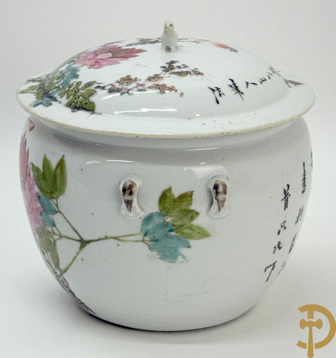 Chinese porseleinen dekselpotiche met vogel- en bloemendecor + Chinese porseleinen dekselkom met bloemen- en vogeldecor