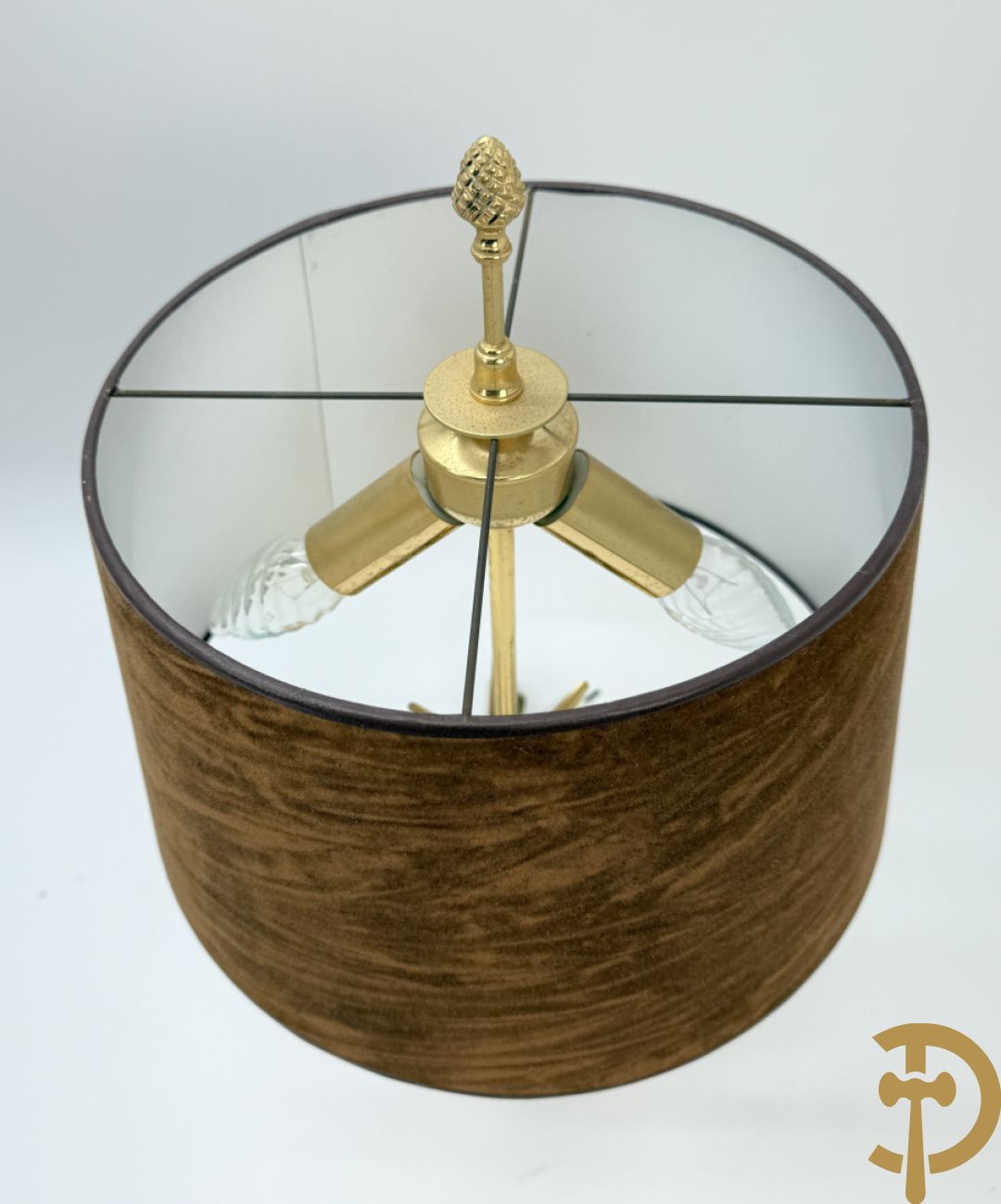 Koperen lampadaire met amfoor en ananas, Hollywood Regency stijl